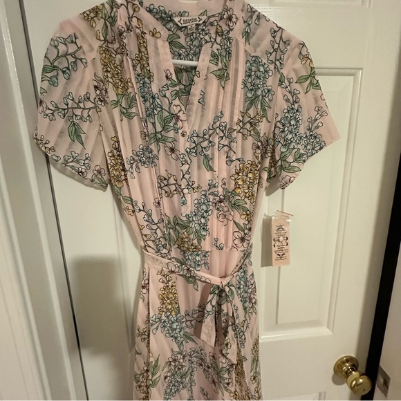 Nanette Lepore Floral Midi Dress size 6 NWT -sheer pale pink - Picture 10 of 10